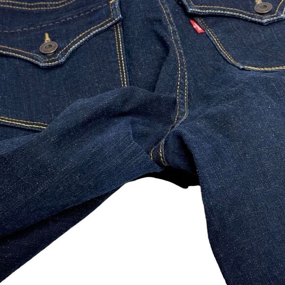 Levi’s dark wash 512 perfectly slimming Bermuda jean shorts size 10 - Picture 13 of 13